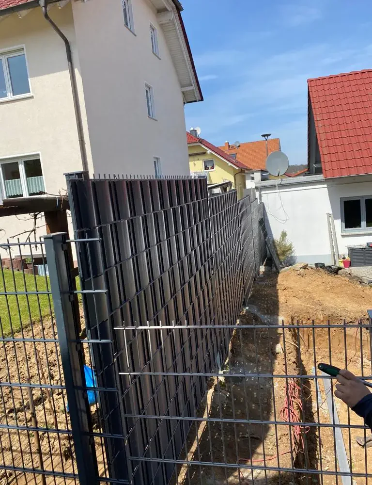 Doppelstabmatte mit Sichtschutzstreifen in Anthrazit